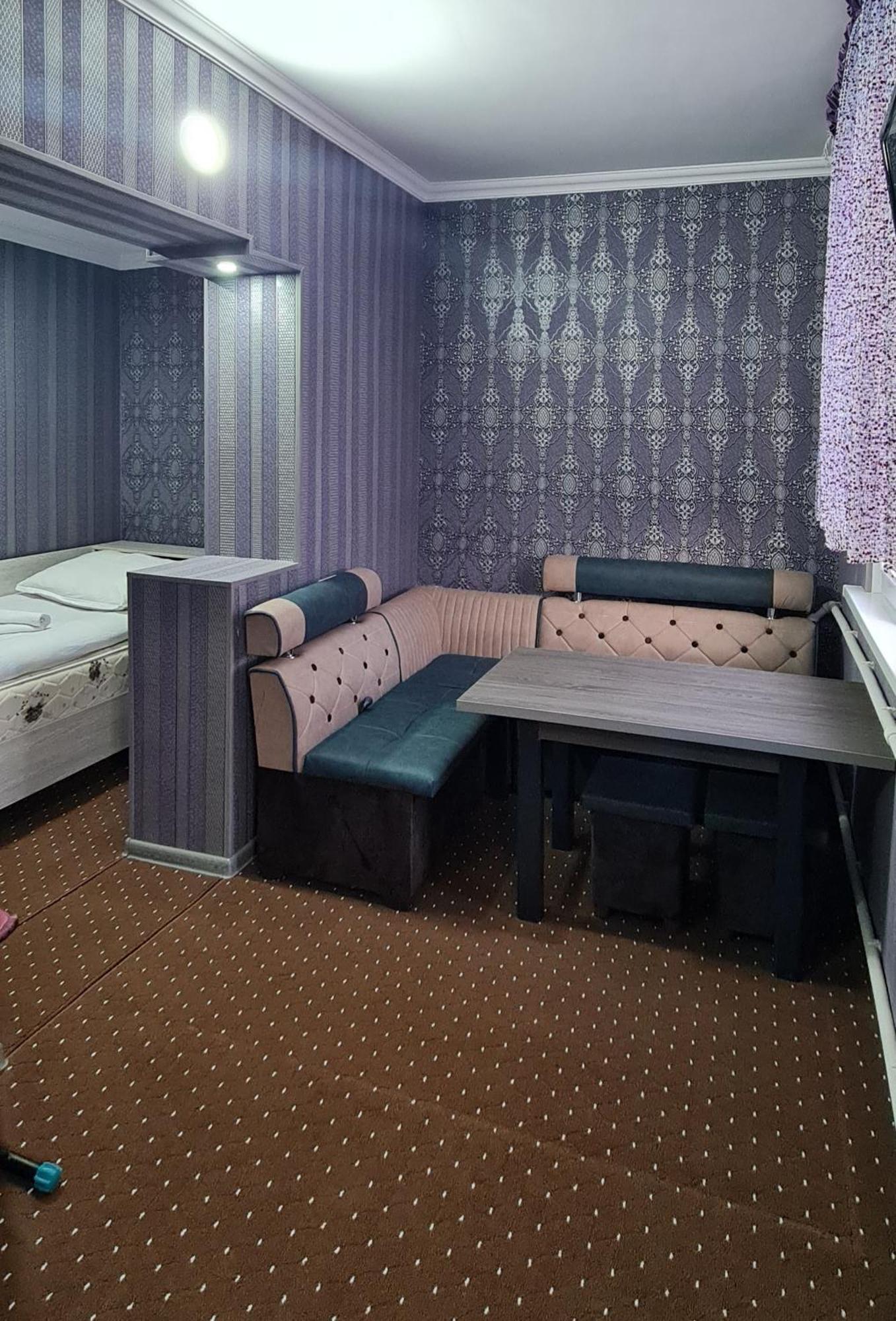 Хостел Status House Фергана Экстерьер фото