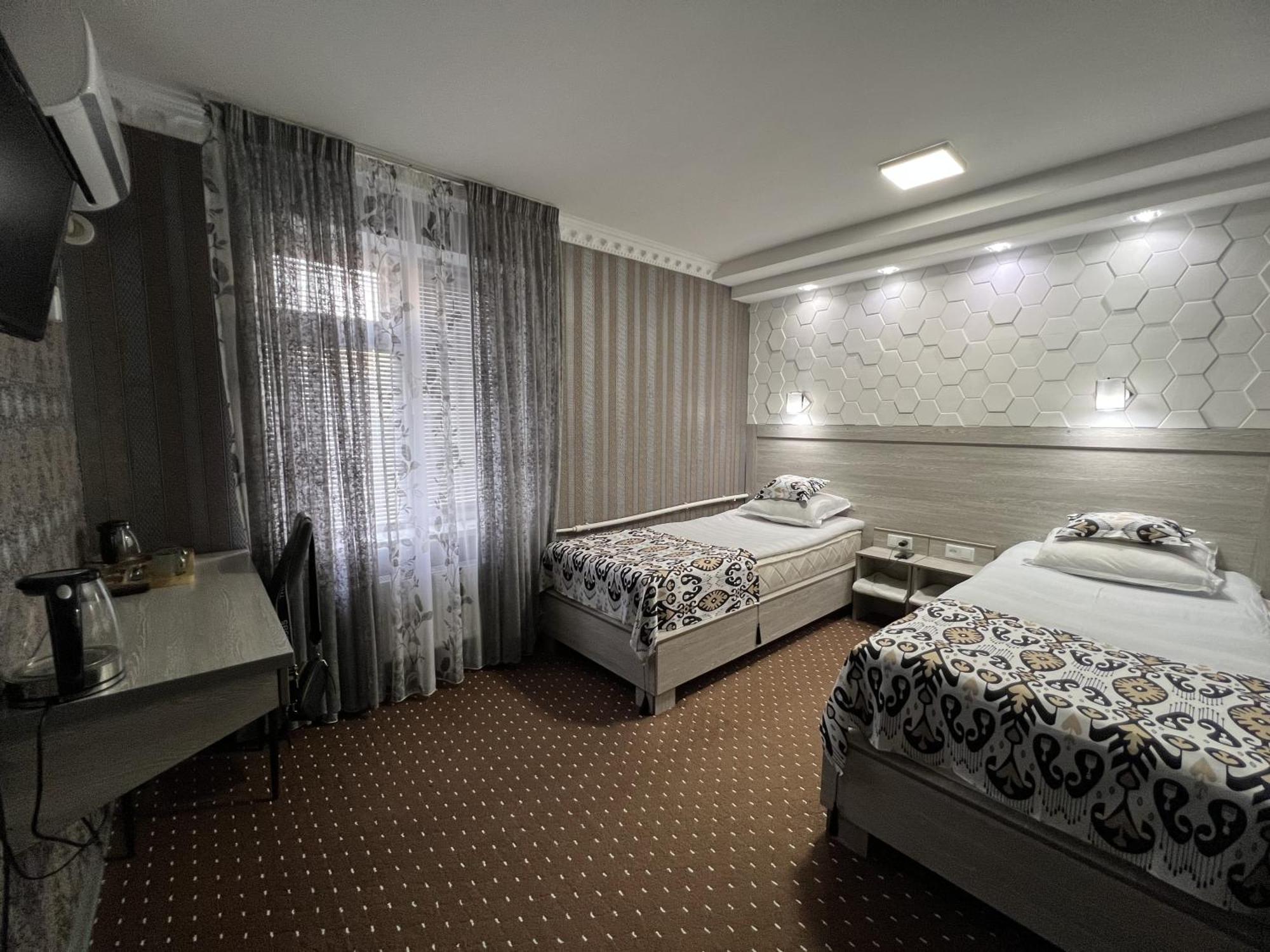 Хостел Status House Фергана Экстерьер фото