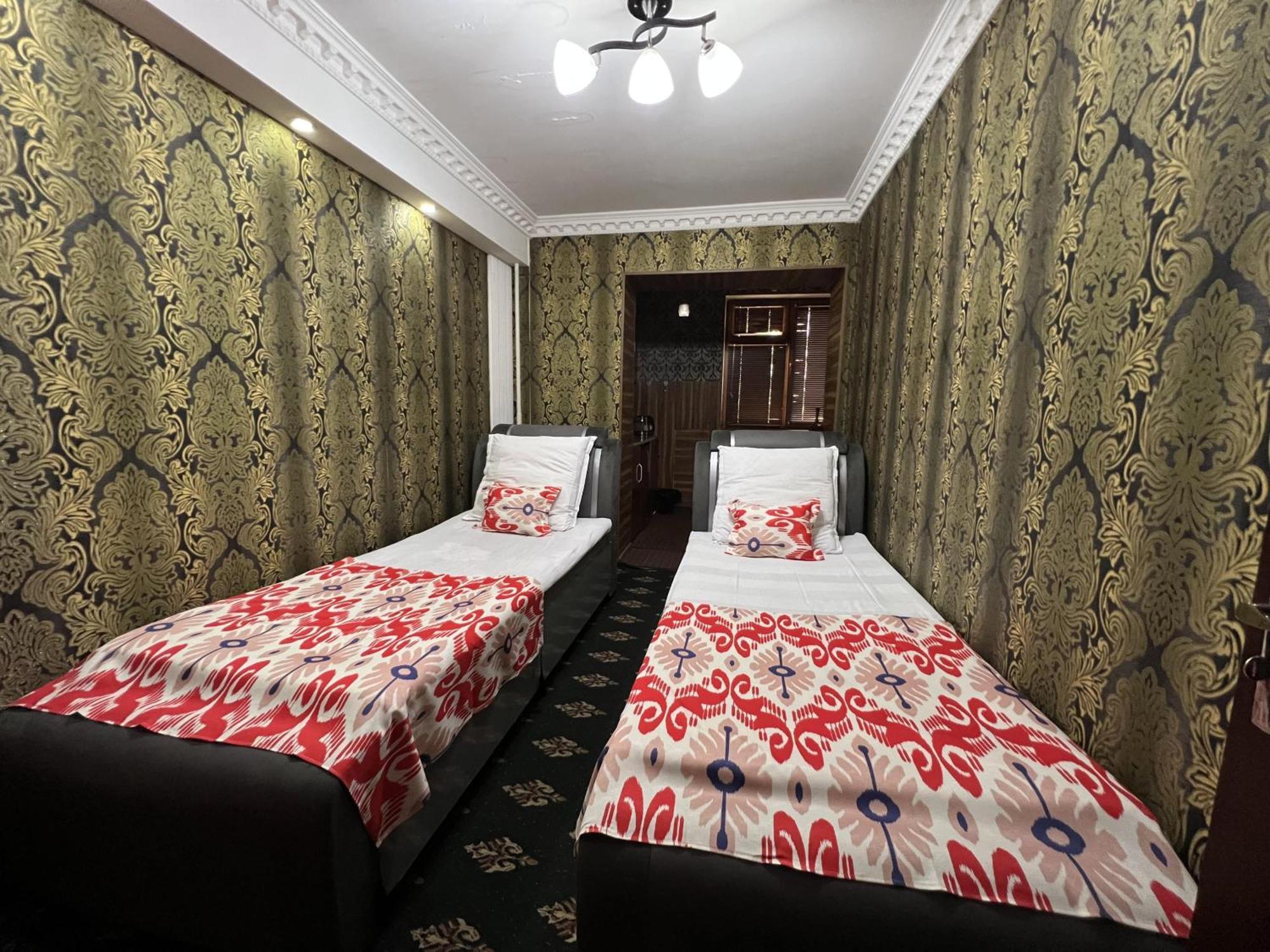 Хостел Status House Фергана Экстерьер фото